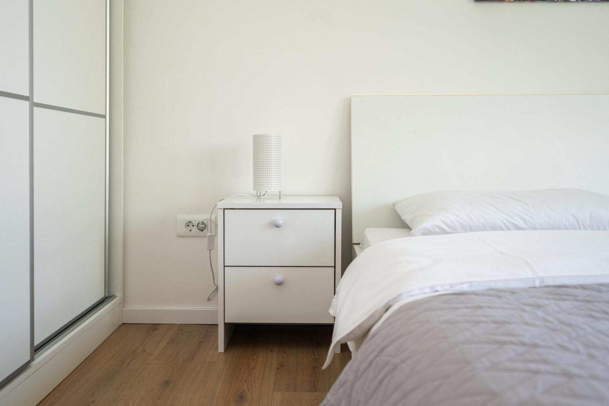 Bright 2Bdr Apartment With Balcony - Free Parking Sarajevo Ngoại thất bức ảnh